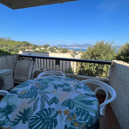 Bella Vista 34 , T2 Vue Mer, Piscine ,climatise Apartmán Porticcio (Corsica)